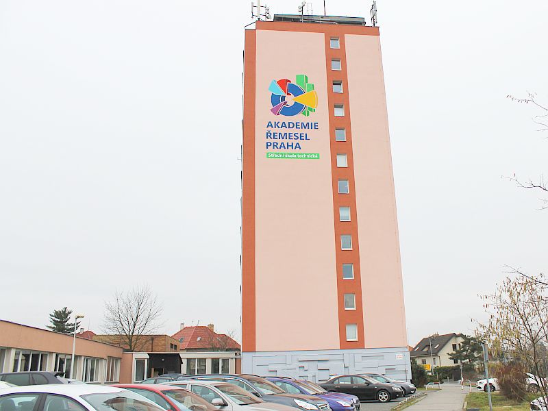 Výšková budova - sídlo ESČ